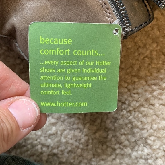 NWT Hotter Shawbury Wingtip Ankle Boot 9.5 Taupe Slip-On Comfort Concept Leather - Picture 14 of 14